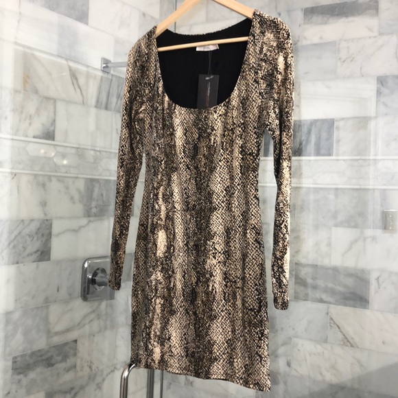 Sexy Snake Lush Dress - Picture 4 of 6